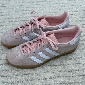 Adidas Gazelle Women's Soft Pink and White Sneakers 8